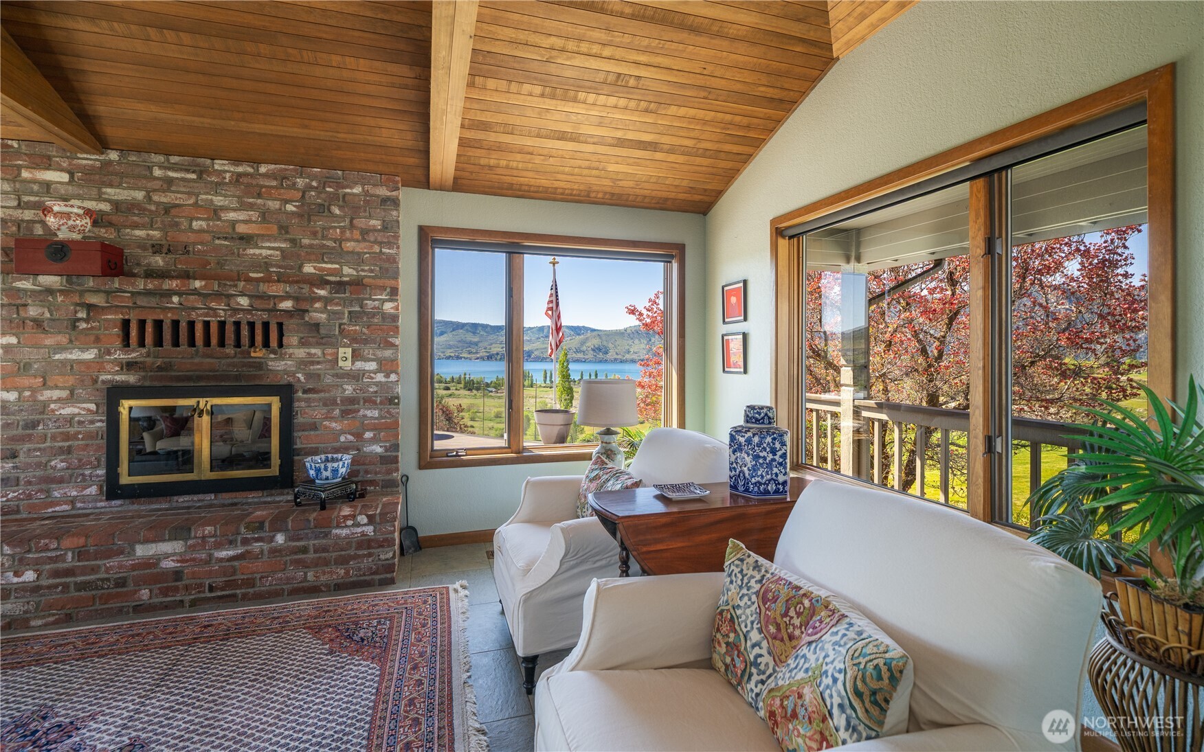 265 Proctor Boulevard Manson, WA 98831 - Photo 16 of 38