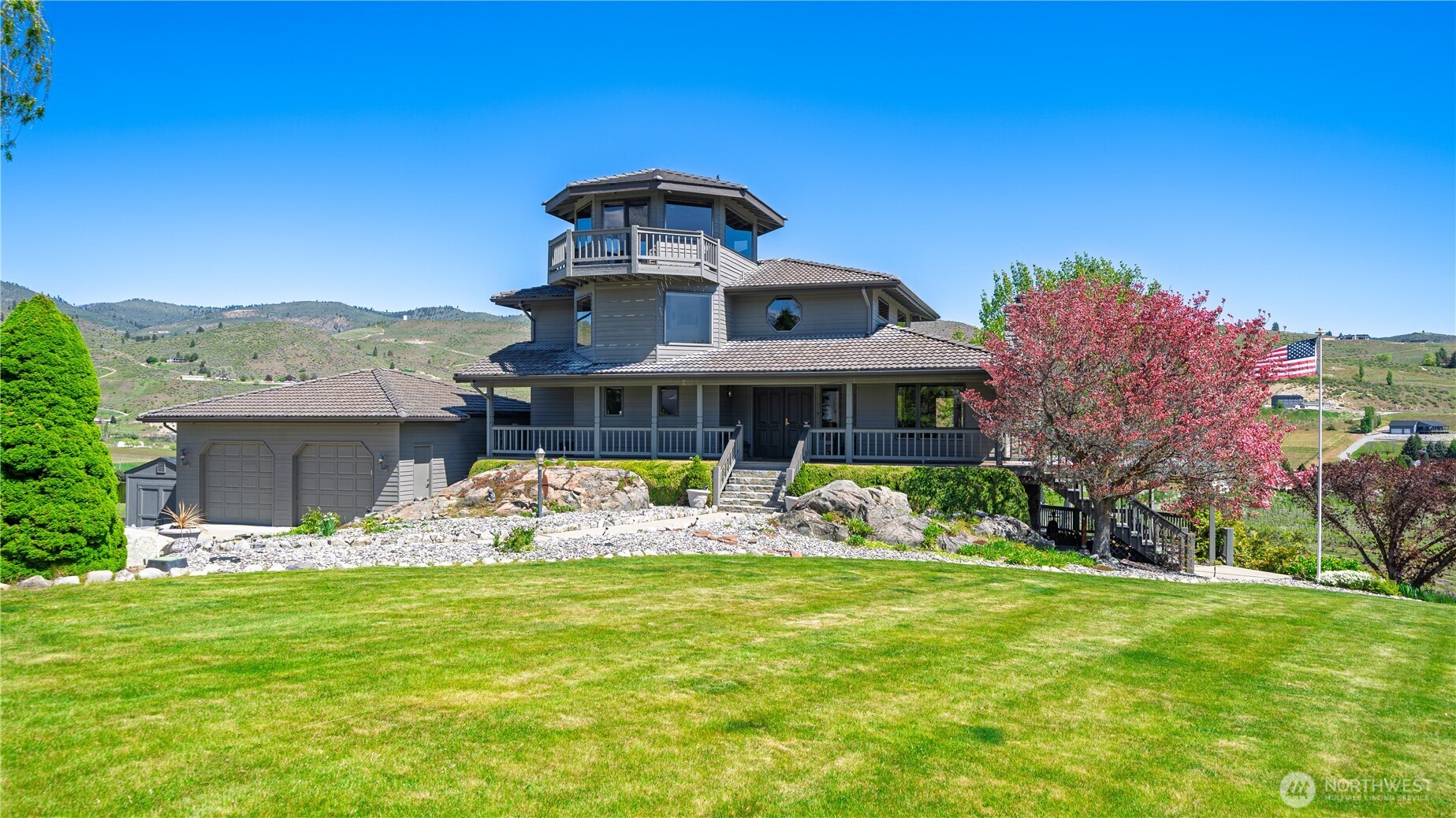 265 Proctor Boulevard Manson, WA 98831 - Photo 8 of 38
