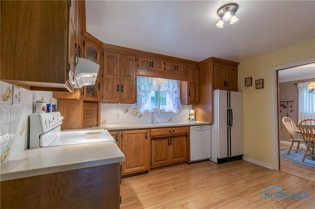 5627 East Rowland Road Toledo, OH 43613 - Photo 10 of 28 Gallery Image 10
