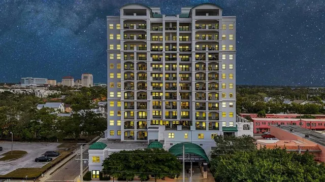 $1,595,000 | 505 South Orange Avenue, Unit 301, Sarasota, FL 34236