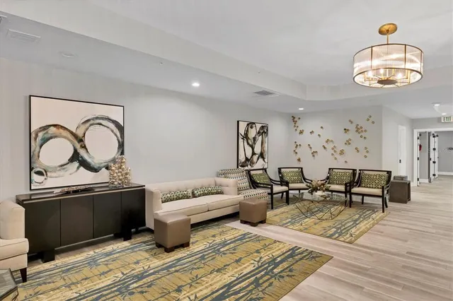 $1,595,000 | 505 South Orange Avenue, Unit 301, Sarasota, FL 34236