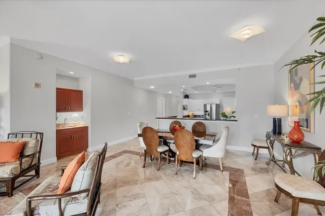 $1,595,000 | 505 South Orange Avenue, Unit 301, Sarasota, FL 34236