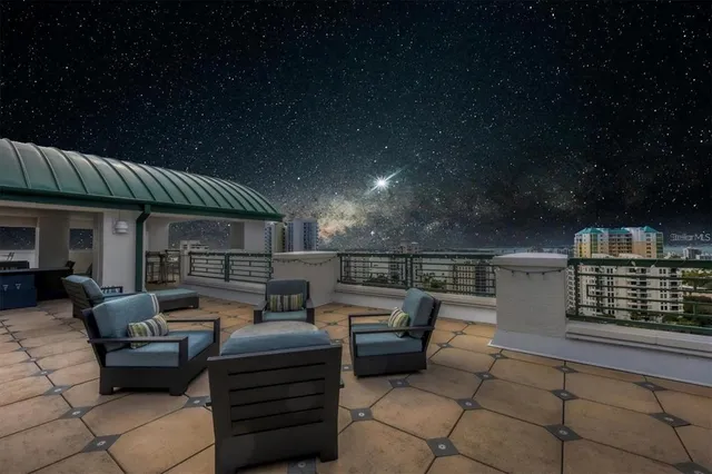 $1,595,000 | 505 South Orange Avenue, Unit 301, Sarasota, FL 34236