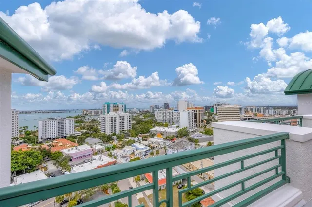 $1,595,000 | 505 South Orange Avenue, Unit 301, Sarasota, FL 34236