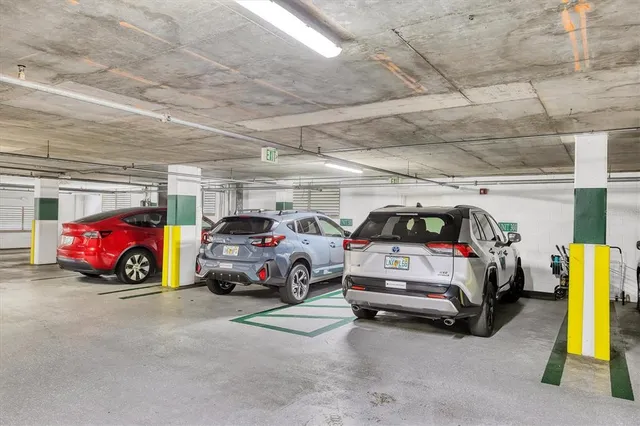 $1,595,000 | 505 South Orange Avenue, Unit 301, Sarasota, FL 34236