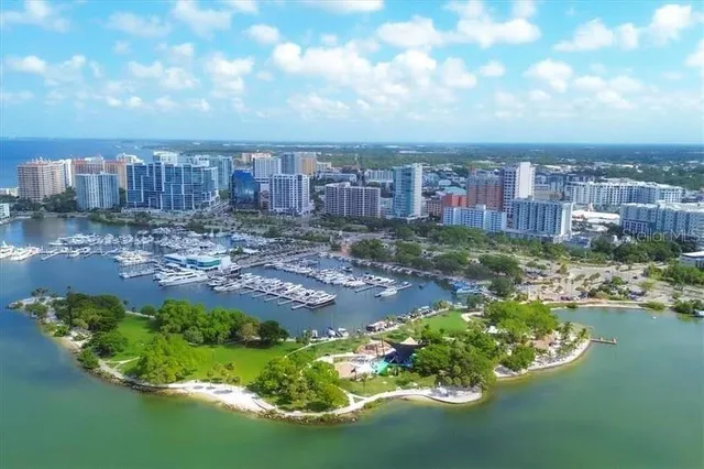 $1,595,000 | 505 South Orange Avenue, Unit 301, Sarasota, FL 34236