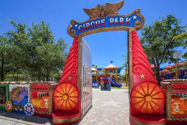 $1,595,000 | 505 South Orange Avenue, Unit 301, Sarasota, FL 34236