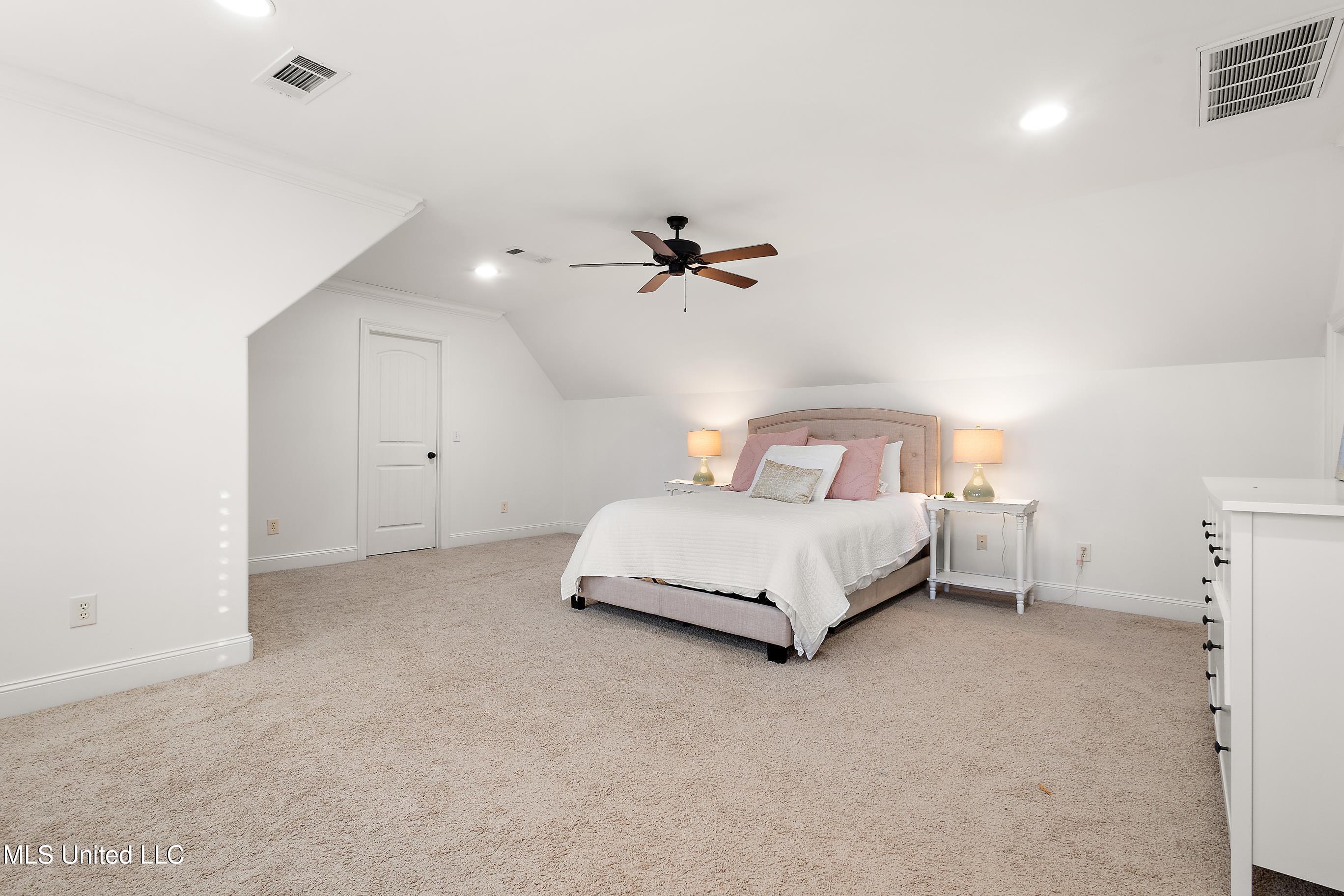 154 Grayhawk Drive Madison, MS 39110 - Photo 21 of 31 23