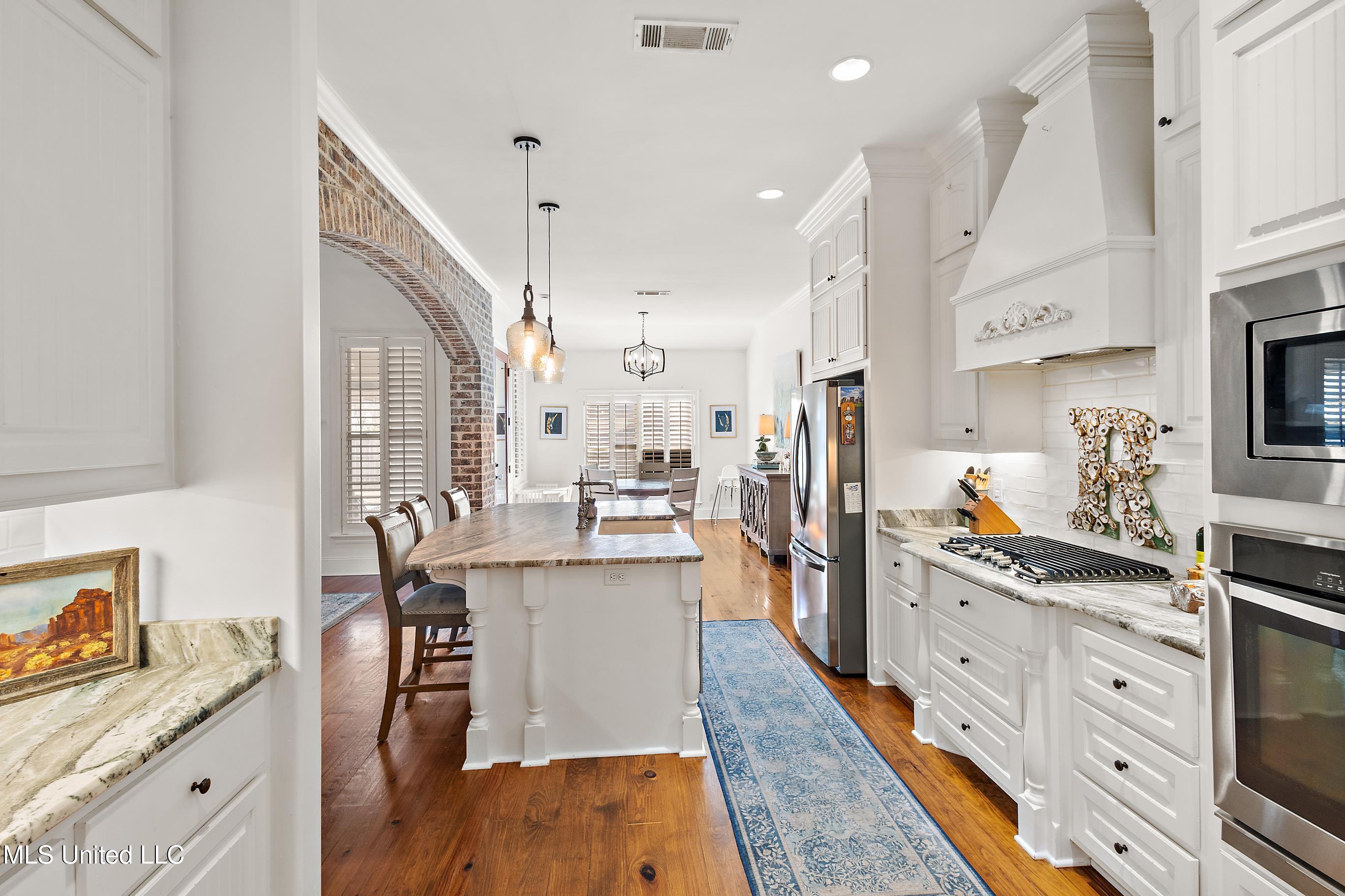 154 Grayhawk Drive Madison, MS 39110 - Photo 10 of 31 11