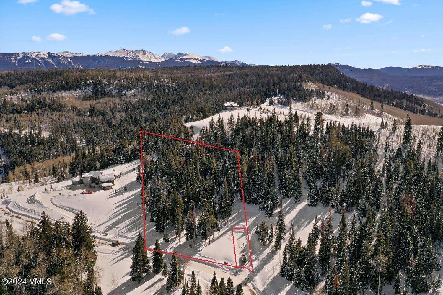 782 Granite Springs Trail Edwards, CO 81632 - Photo 13 of 33 a view of a houses with a yard