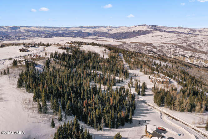 782 Granite Springs Trail Edwards, CO 81632 - Photo 18 of 33 a view of city and mountain