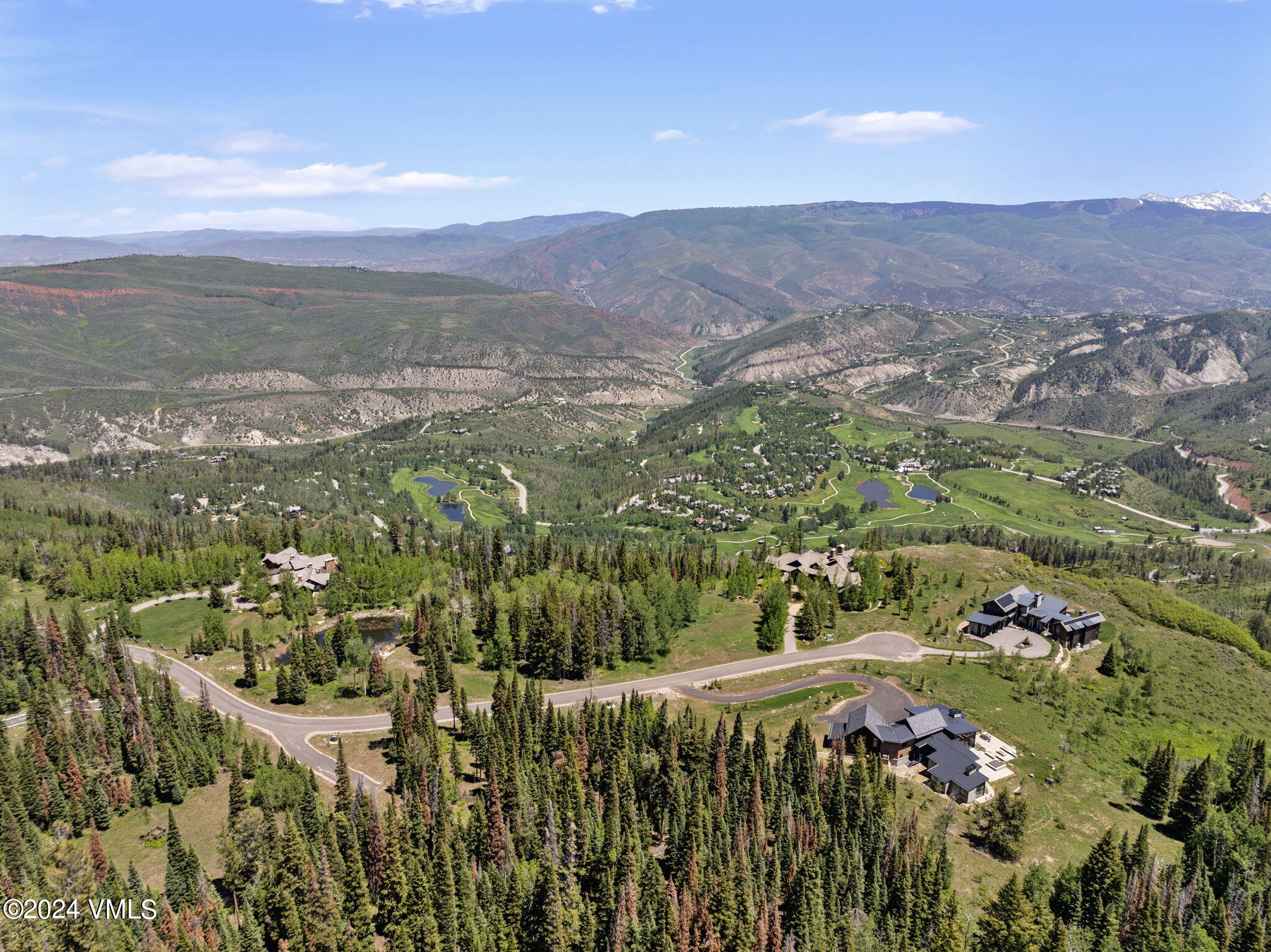 782 Granite Springs Trail Edwards, CO 81632 - Photo 10 of 33 a view of a city with mountains