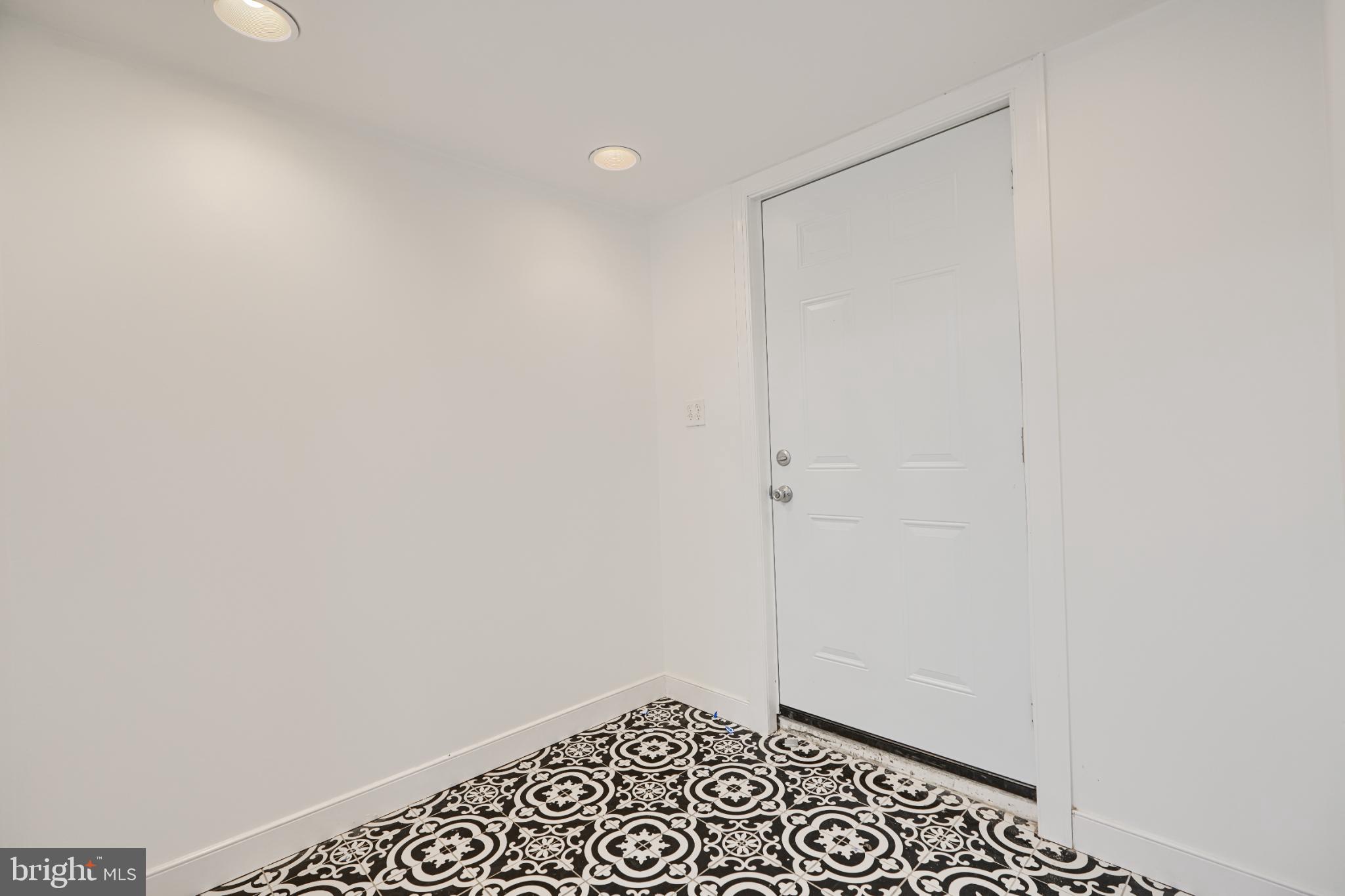 1167 Long Valley Road Westminster, MD 21158 - Photo 27 of 36 a view of an empty room