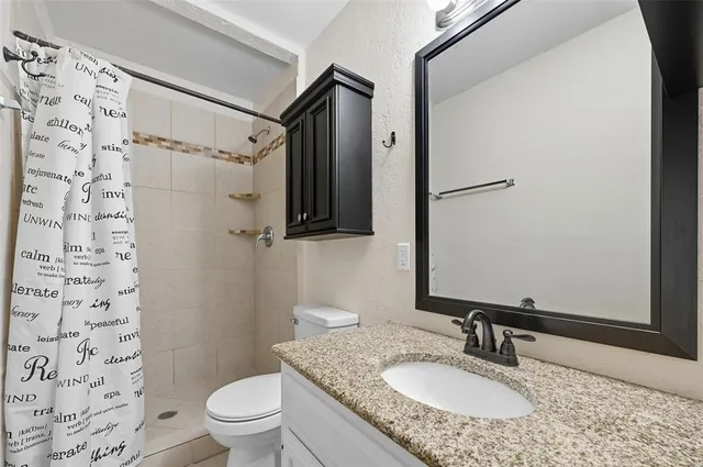 $369,995 | 8120 Greenhollow Lane, Dallas, TX 75240