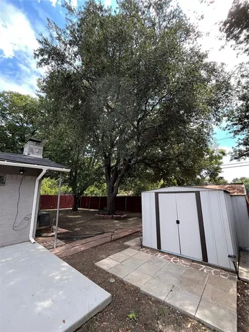 $369,995 | 8120 Greenhollow Lane, Dallas, TX 75240