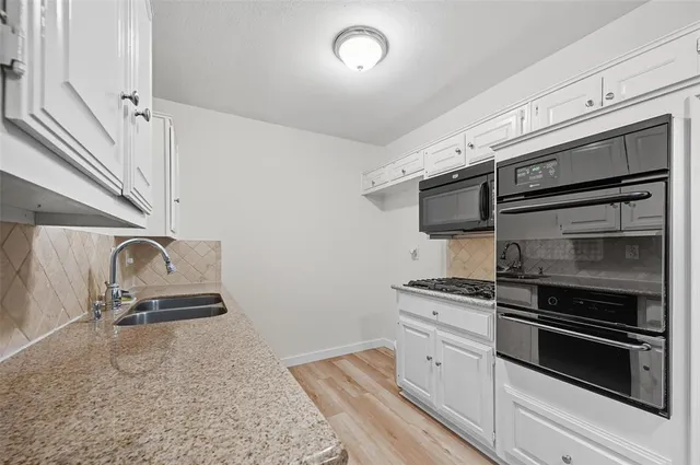 $369,995 | 8120 Greenhollow Lane, Dallas, TX 75240