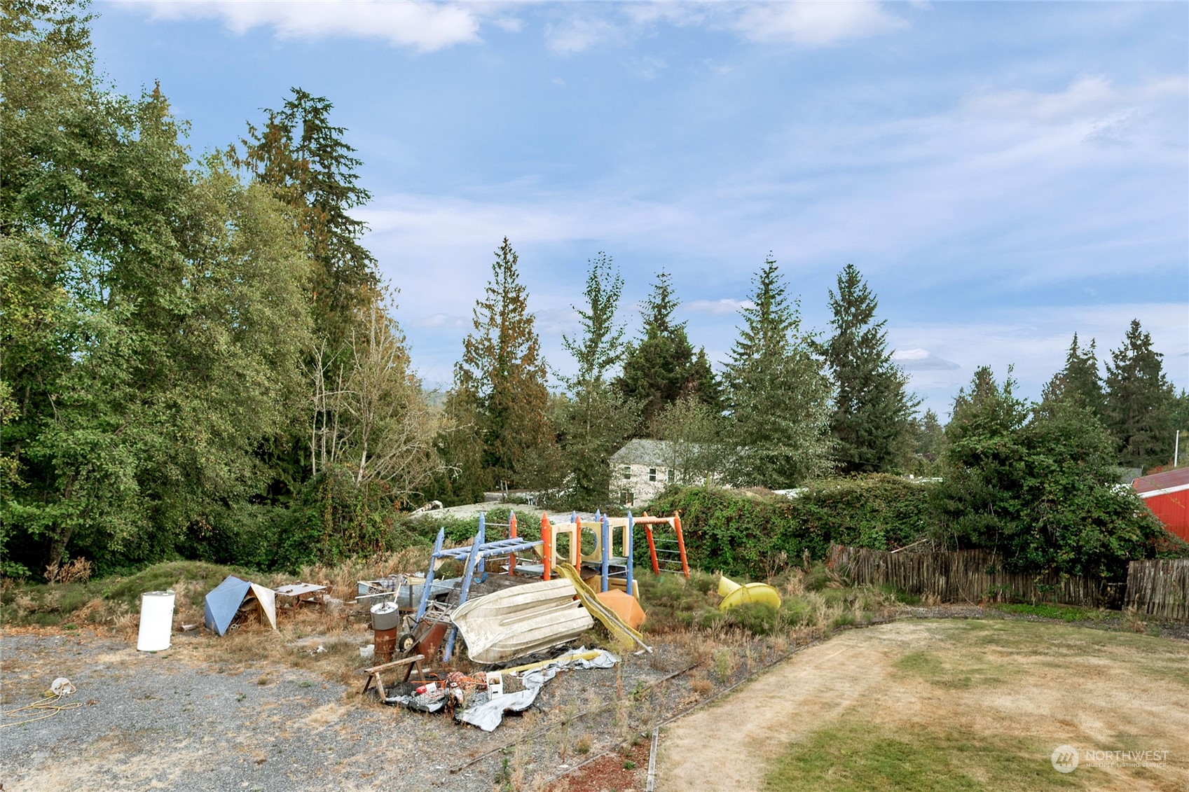 19930 13th Drive Southeast Bothell, WA 98012 - Photo 20 of 22 an outdoor space with furniture and garden