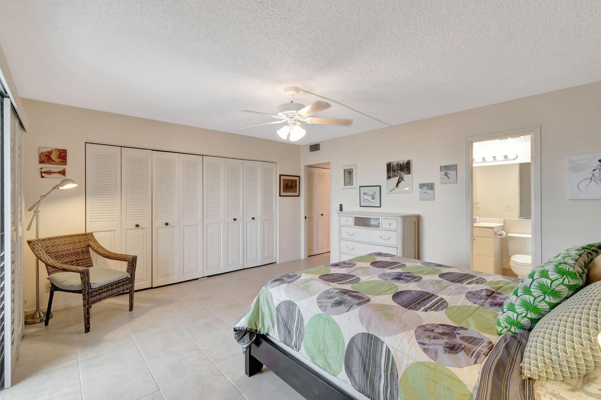 4050 Cornwall C Boca Raton, FL 33434 - Photo 24 of 80 26-web-or-mls-DSC_7594