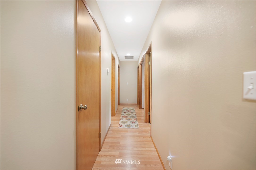 50332 Concrete Sauk Valley Road Concrete, WA 98237 - Photo 20 of 40 a view of a hallway