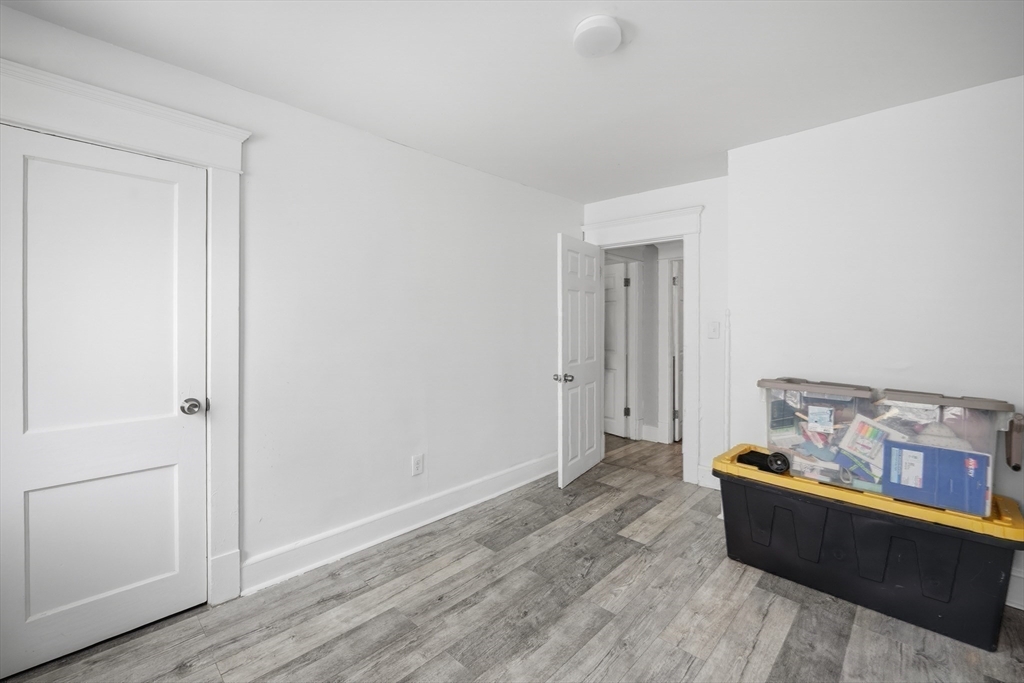 115 Pasadena Street Springfield, MA 01108 - Photo 29 of 34
