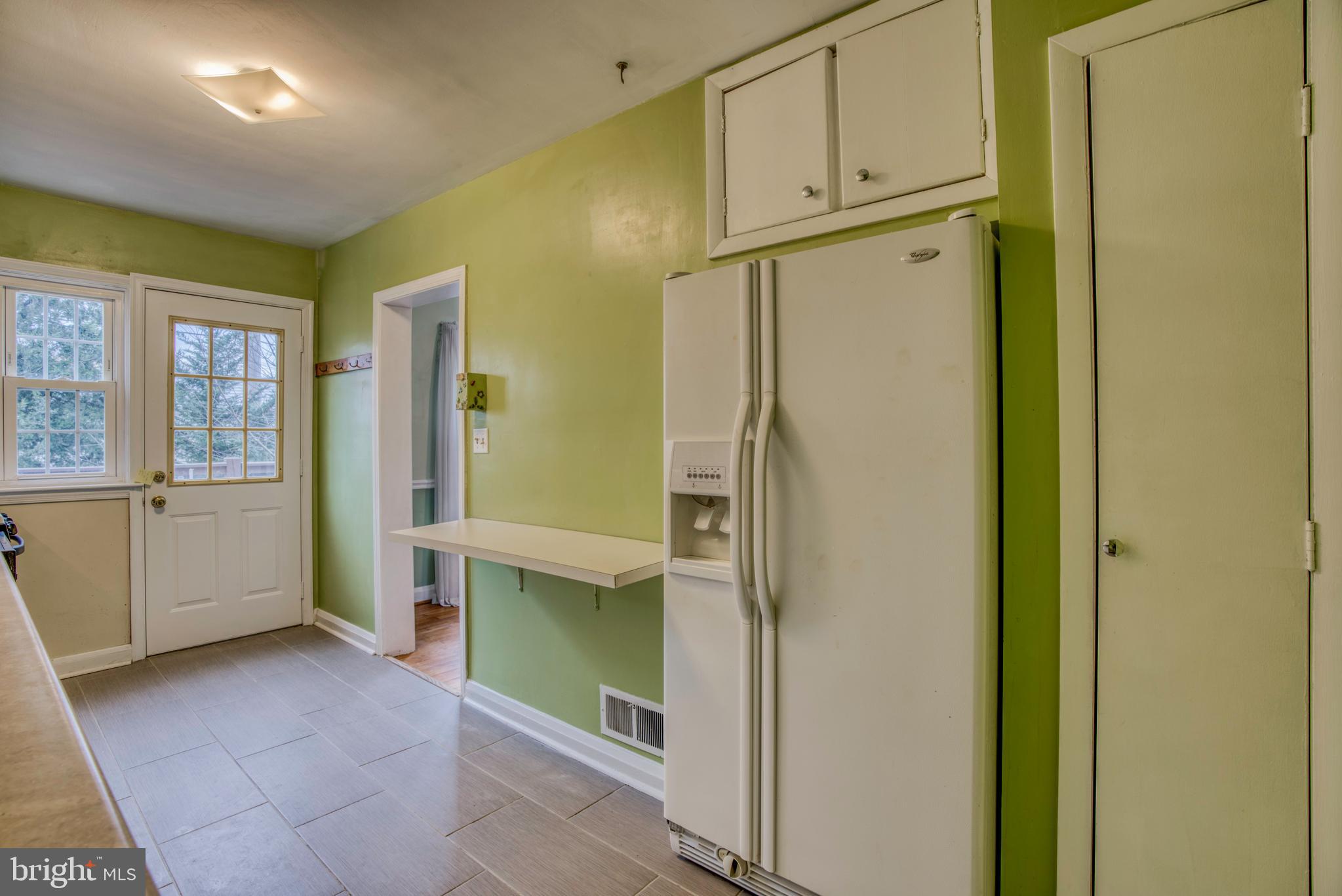 940 Radcliffe Road Towson, MD 21204 - Photo 22 of 48 Gallery Image 22