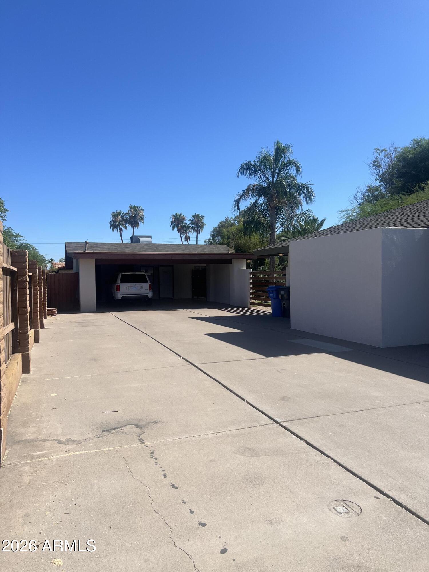 3440 East Shangri-La Road Phoenix, AZ 85028 - Photo 4 of 5 IMG_0035