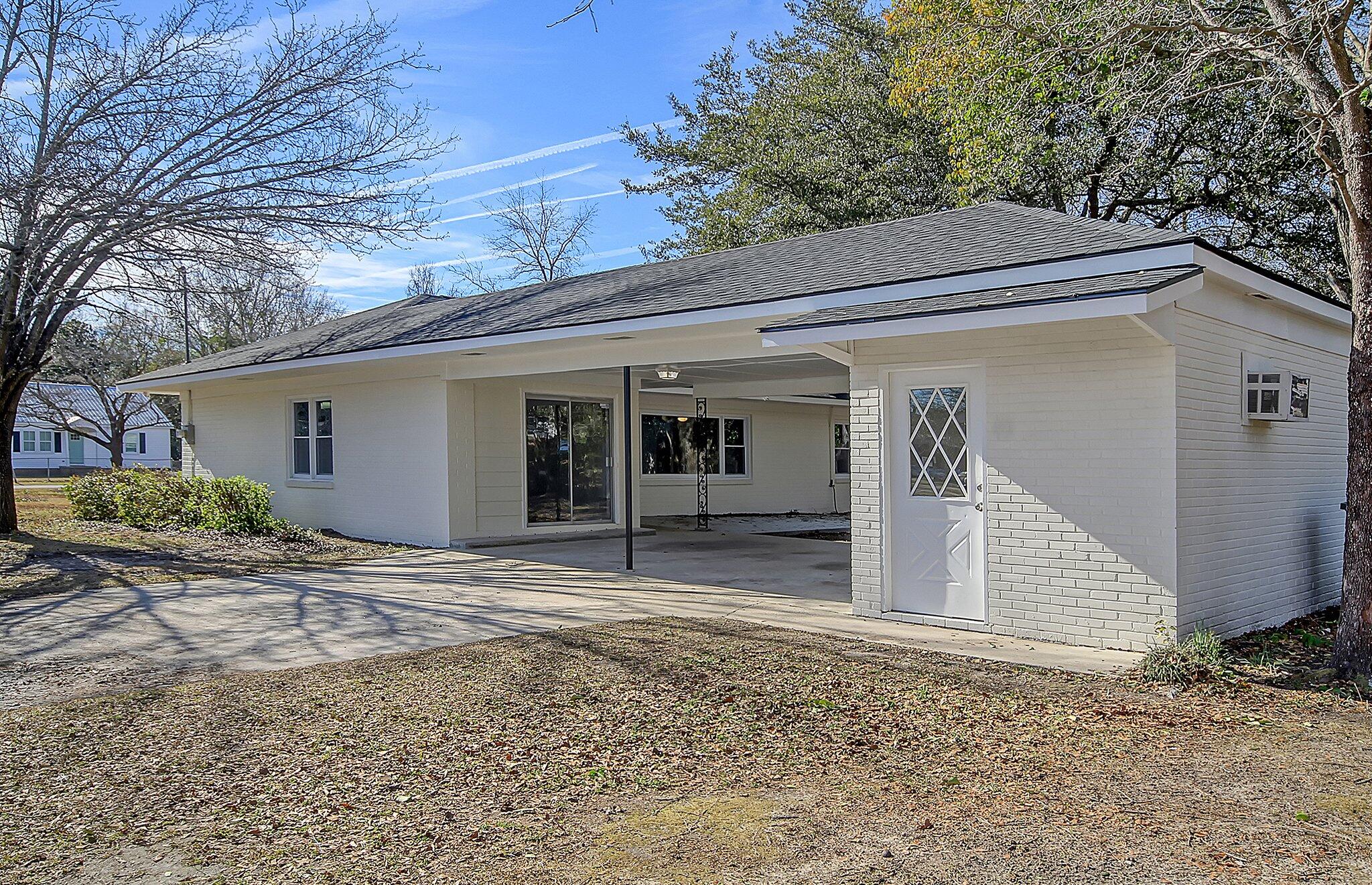 418 Altman Street Moncks Corner, SC 29461 - Photo 6 of 30 6-web-or-mls-CREM_418 Altman_006