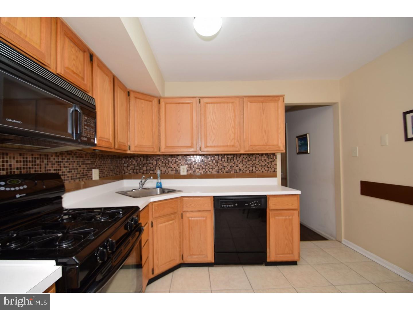 27 Main Street Wayne, PA 19087 - Photo 7 of 23 Kitchen