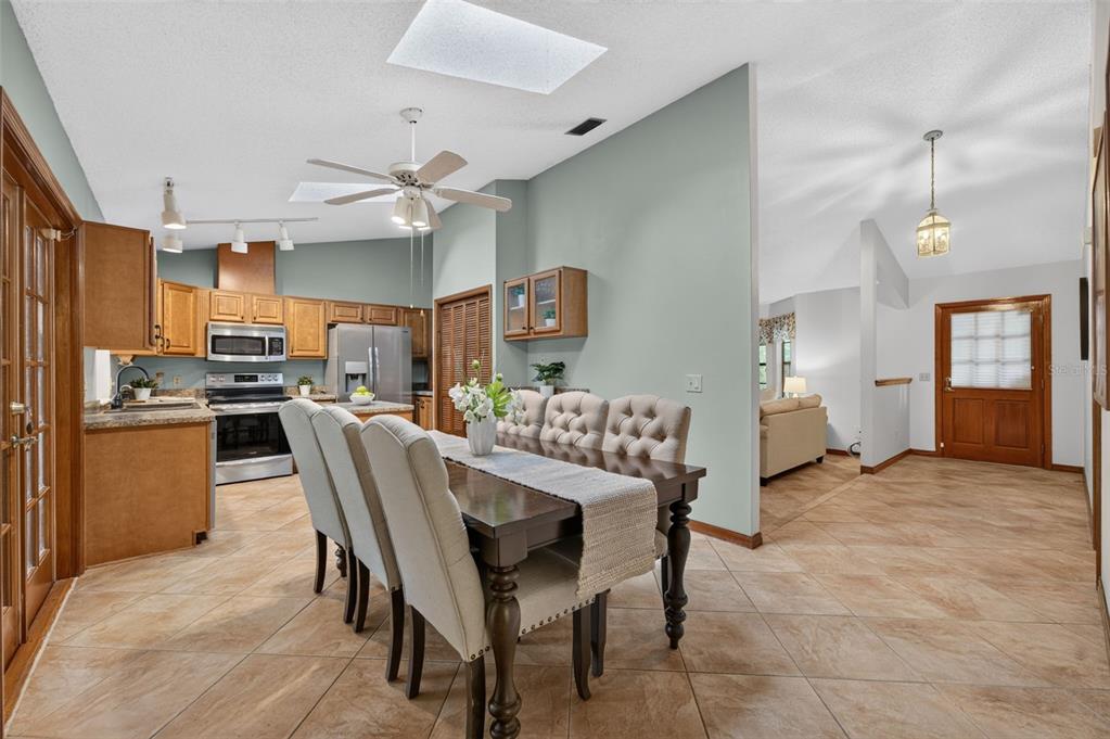 2968 South Tanner Road Orlando, FL 32820 - Photo 7 of 37 Gallery Image 7