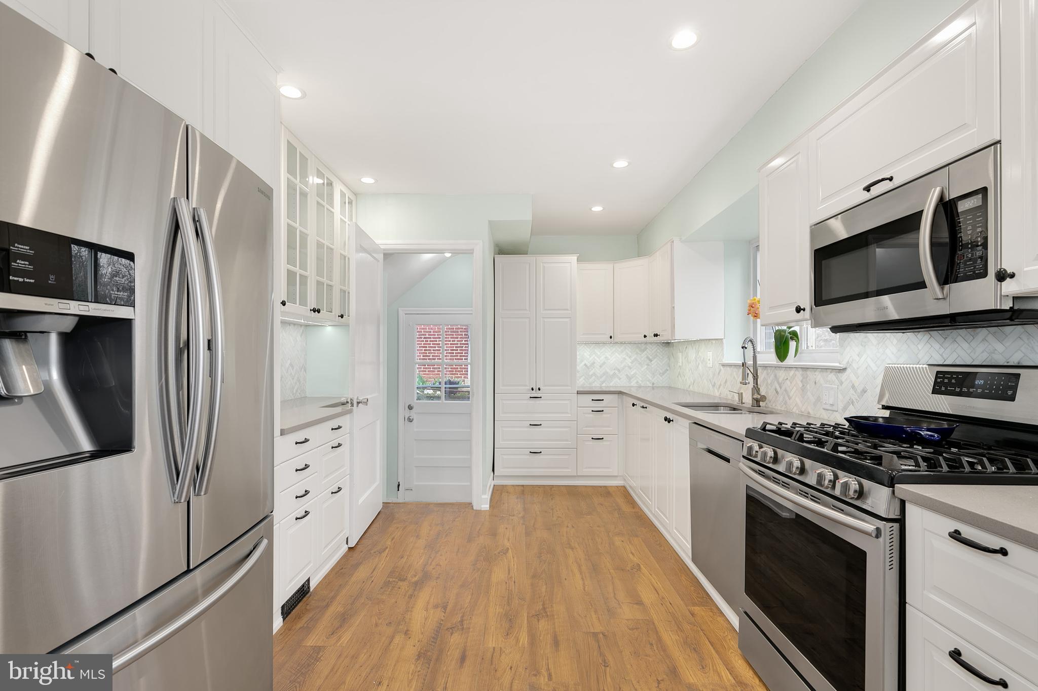 9613 Dilston Road Silver Spring, MD 20903 - Photo 11 of 27 Gallery Image 11