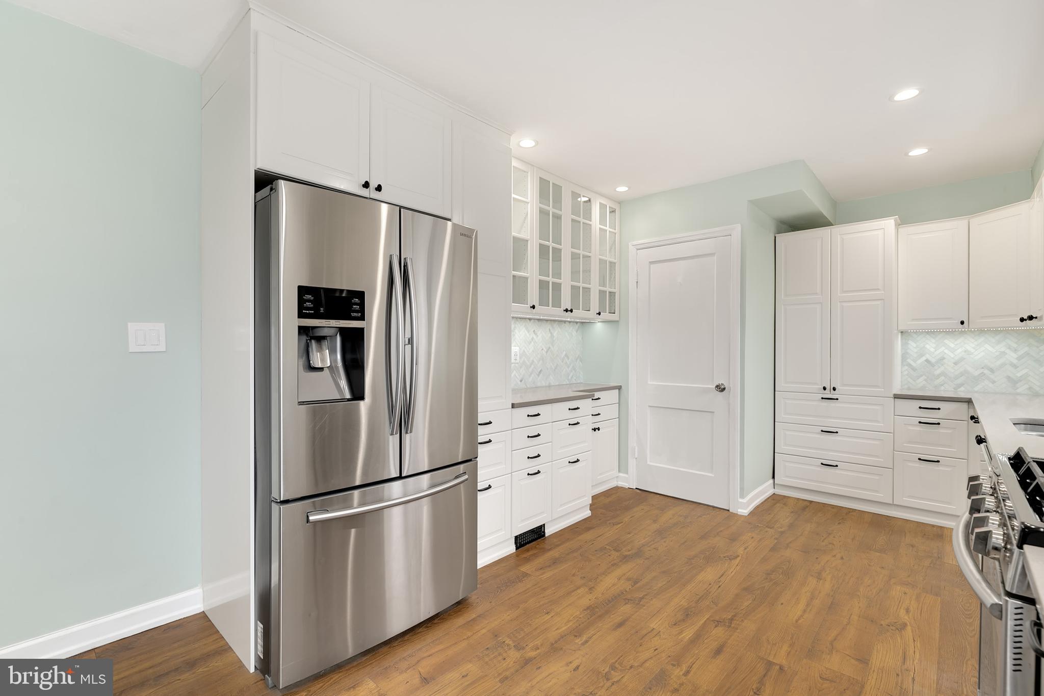 9613 Dilston Road Silver Spring, MD 20903 - Photo 12 of 27 Gallery Image 12
