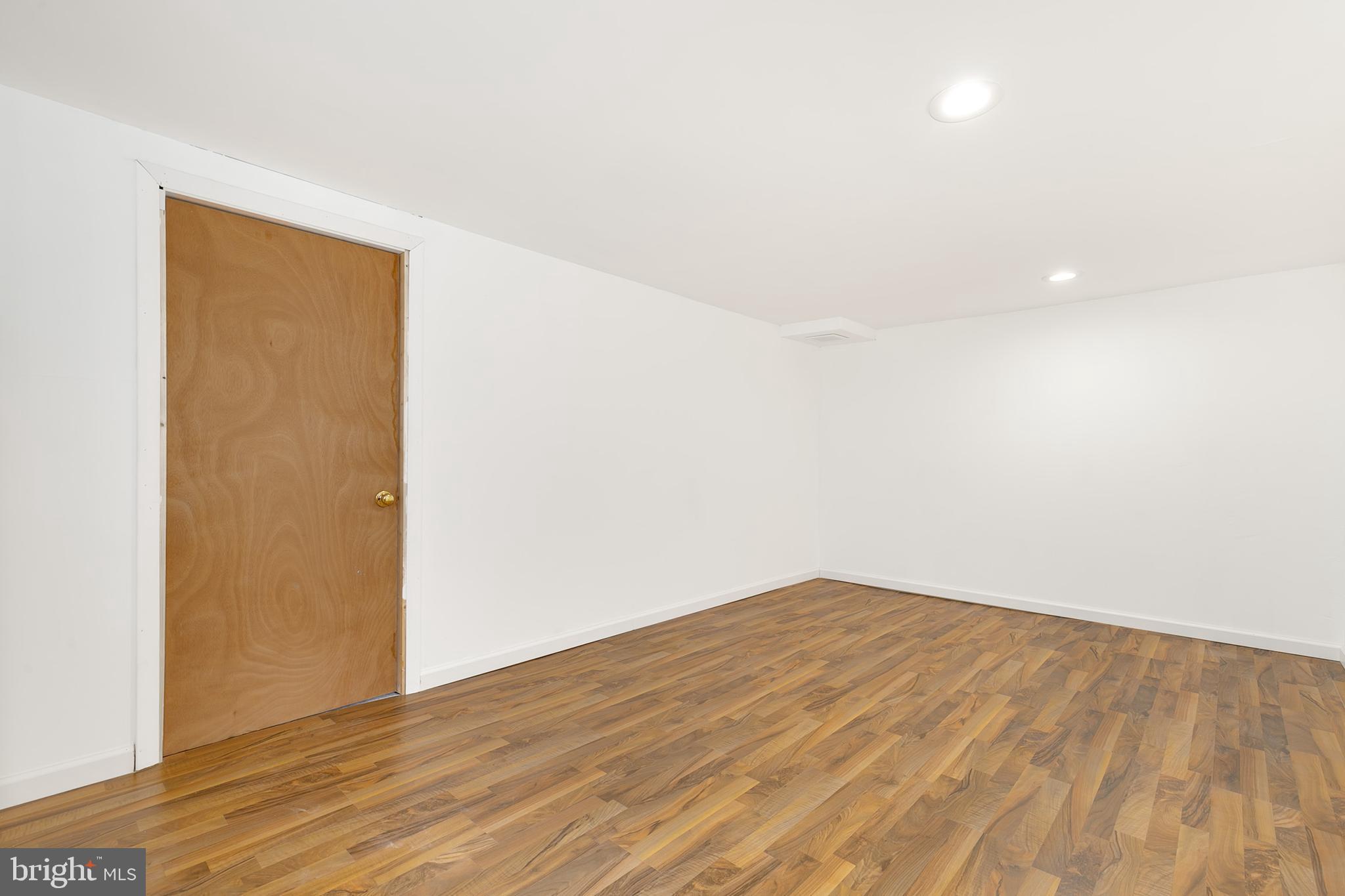 9613 Dilston Road Silver Spring, MD 20903 - Photo 23 of 27 Gallery Image 23