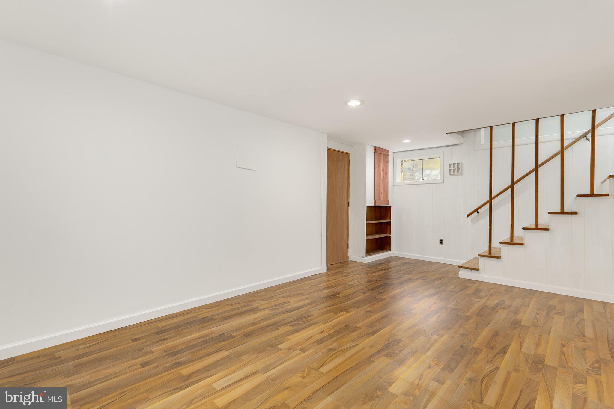 9613 Dilston Road Silver Spring, MD 20903 - Photo 24 of 27 Gallery Image 24