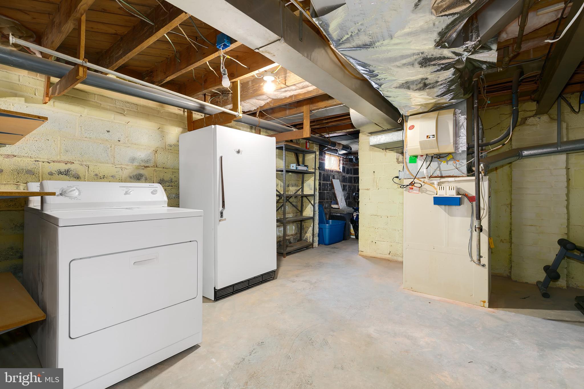 9613 Dilston Road Silver Spring, MD 20903 - Photo 25 of 27 Gallery Image 25