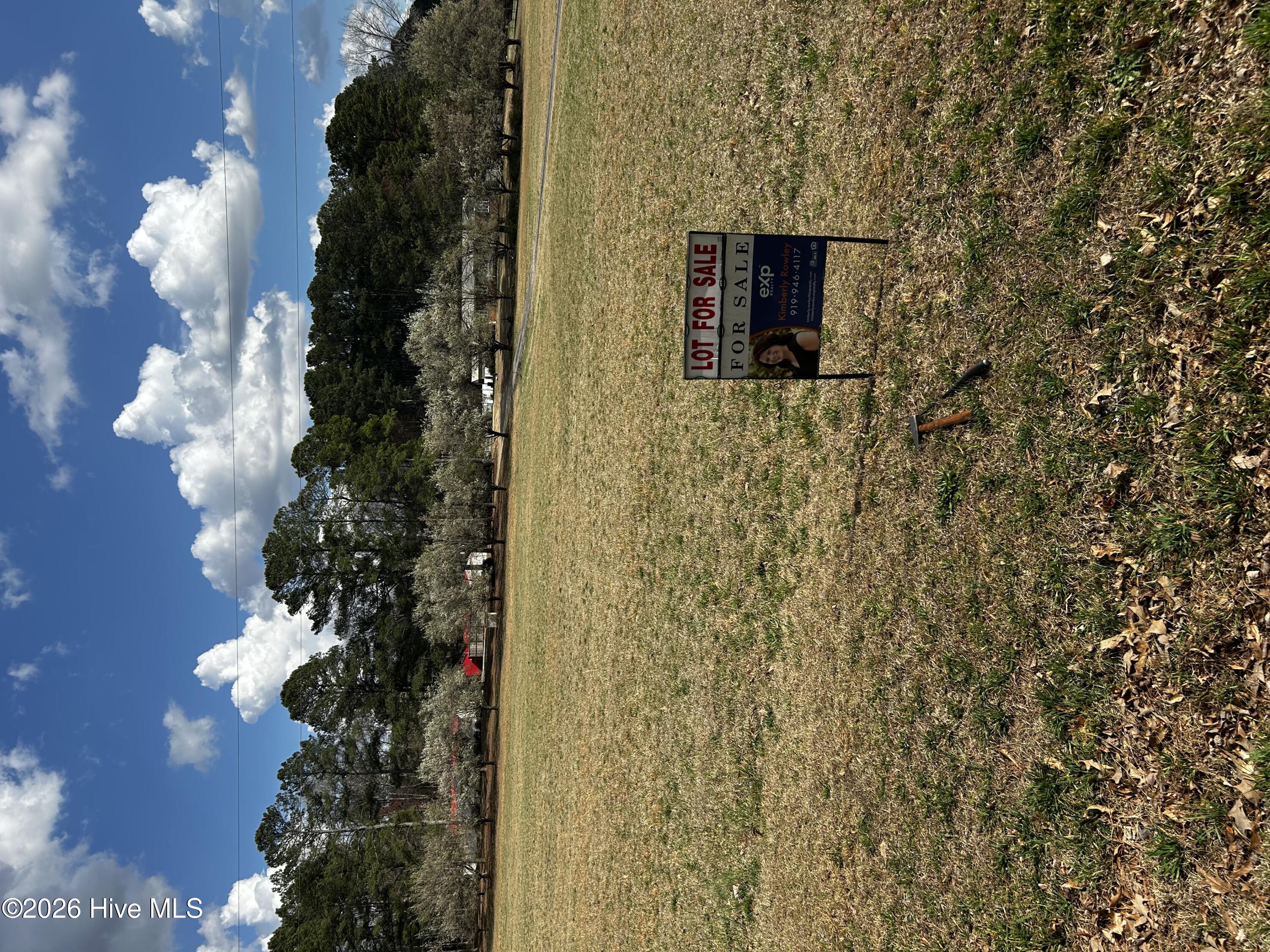 0.95 cleared lot ready to build on