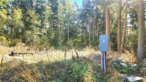 $120,000 | 1976 North Boon Road, Oak Harbor, WA 98277