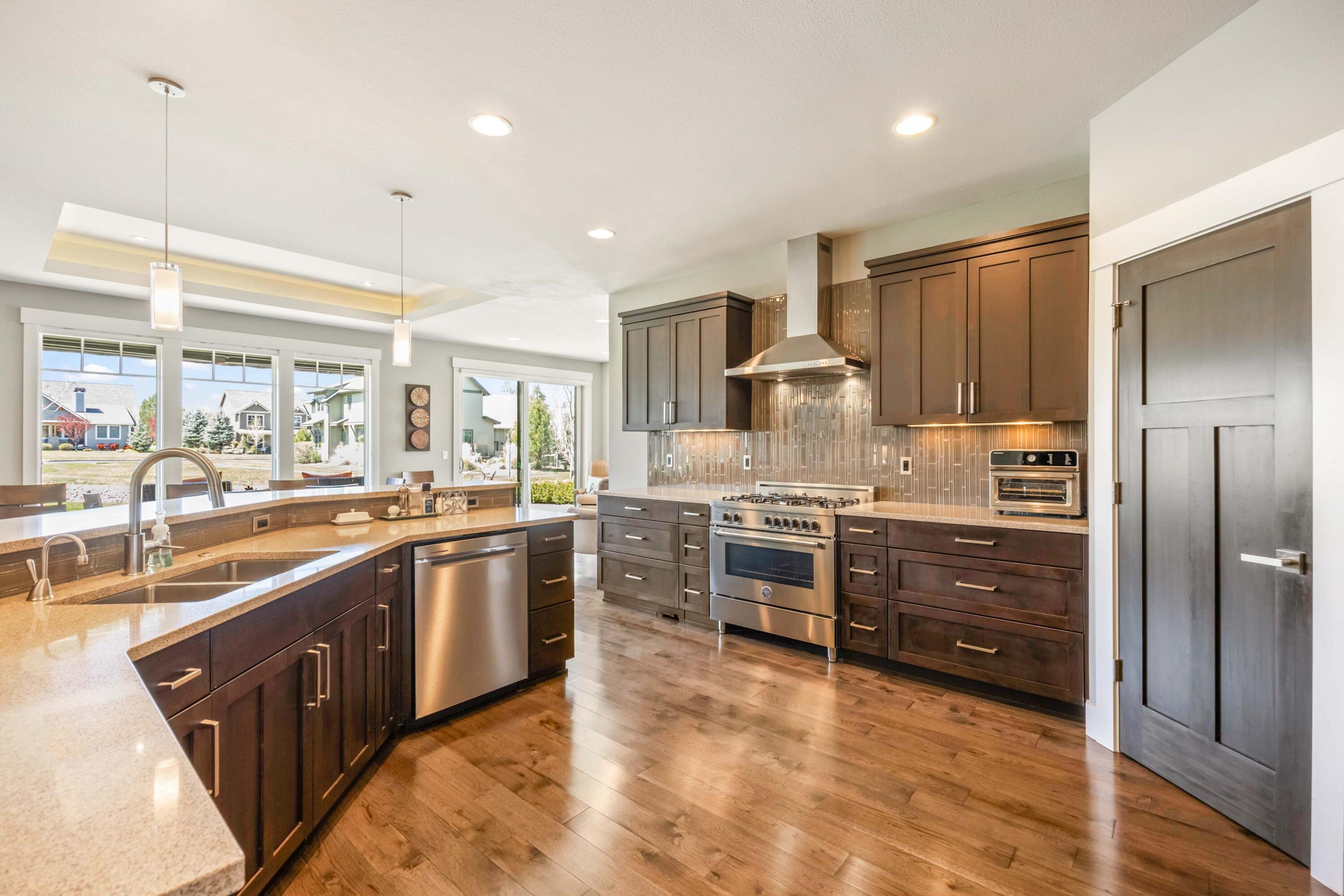 679 South Birch Street Sisters, OR 97759 - Photo 11 of 41 11