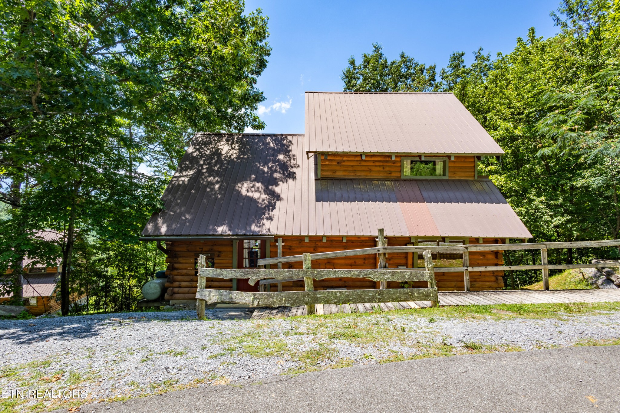 0 Lot 3r Wears Valley Road Townsend, TN 37882 - Photo 7 of 38 a house view with a garden space