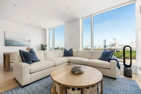 $3,099,000 | 380 Harrison Avenue, Unit 14G, Boston, MA 02118