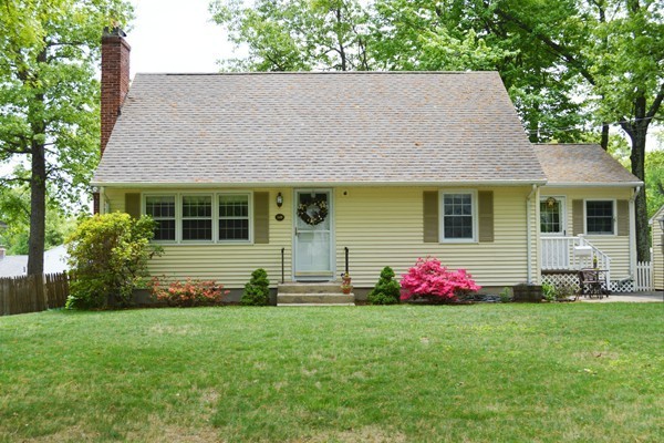 149 Hadley Street Springfield, MA 01118 - Photo 1 of 30