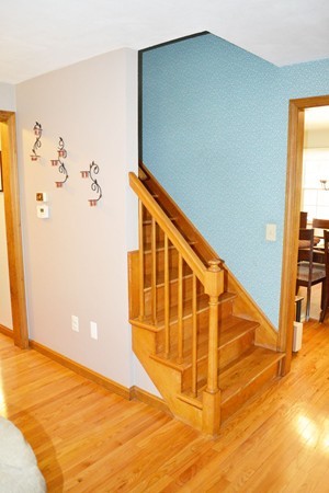 149 Hadley Street Springfield, MA 01118 - Photo 13 of 30