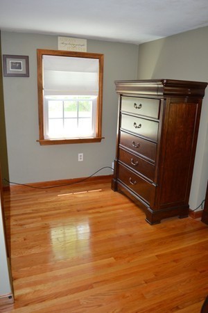 149 Hadley Street Springfield, MA 01118 - Photo 15 of 30