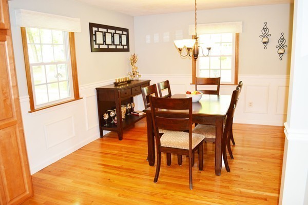 149 Hadley Street Springfield, MA 01118 - Photo 9 of 30