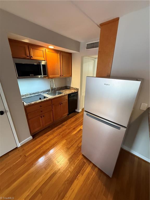 1900 Queen Street, Unit A7 Winston-Salem, NC 27103 - Photo 5 of 8