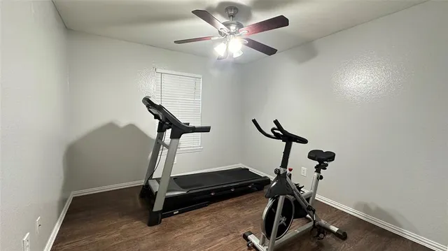 $2,200 | 13731 Biggs Street, Dallas, TX 75253