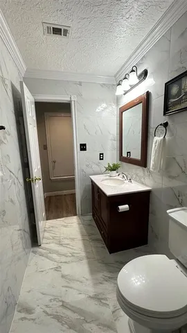 $2,200 | 13731 Biggs Street, Dallas, TX 75253