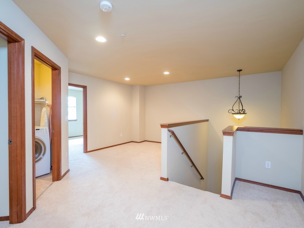 21607 10th Court Southeast Bothell, WA 98021 - Photo 14 of 25