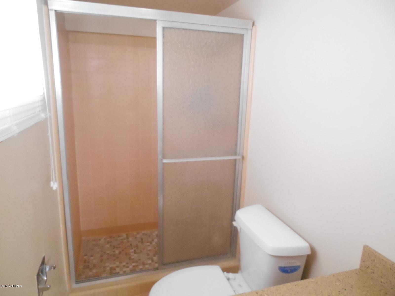 2637 West Lamar Road Phoenix, AZ 85017 - Photo 17 of 28 2014-12-15 14