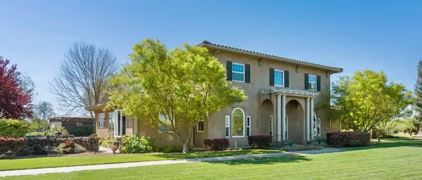 $1,599,000 | 7484 Dusty Lane, Modesto, CA 95357