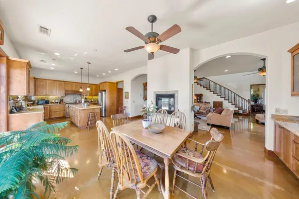 $1,599,000 | 7484 Dusty Lane, Modesto, CA 95357
